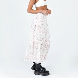 Princess Polly brand new maxi skirt! 	
 

Athena Maxi Skirt White / Pink Floral